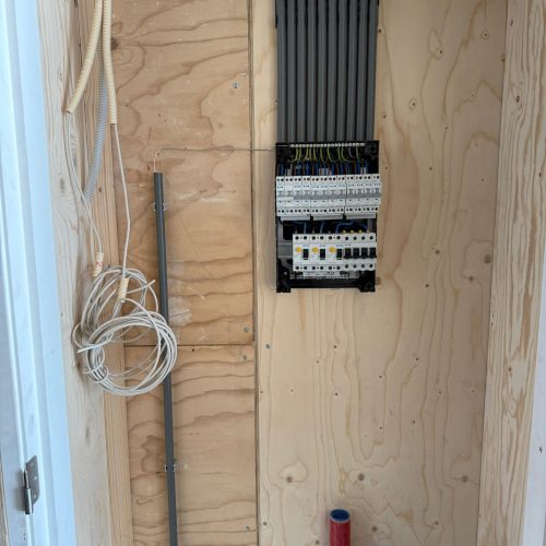 Utiliteit installatie Eindhoven met complete elektrische installatie winkelpand